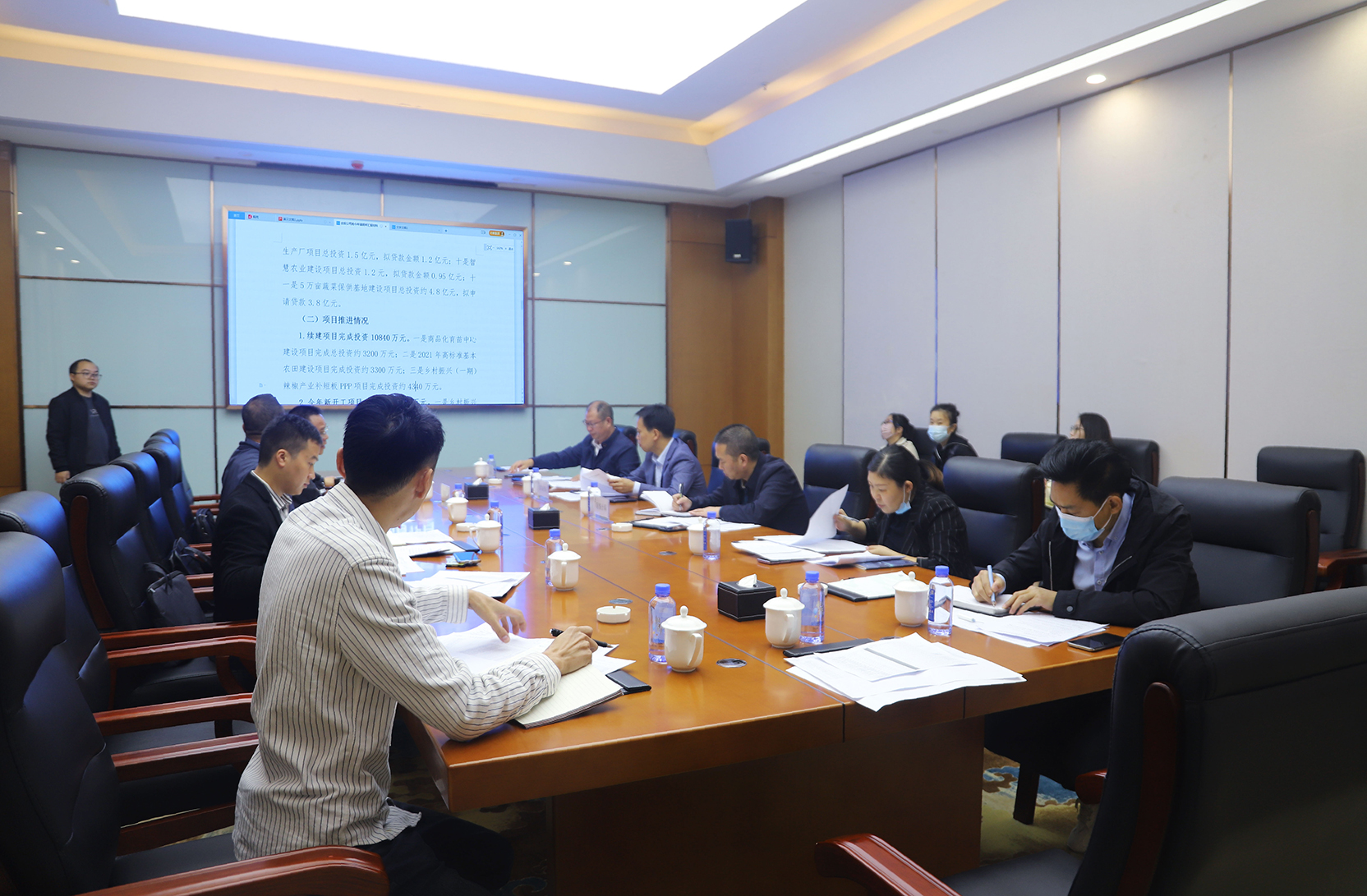 【農(nóng)投動態(tài)】| 區(qū)發(fā)改、統(tǒng)計、農(nóng)業(yè)農(nóng)村、農(nóng)投多家聯(lián)動 落實區(qū)“貫徹二十大、全力抓收官、科學(xué)謀明年”會議精神